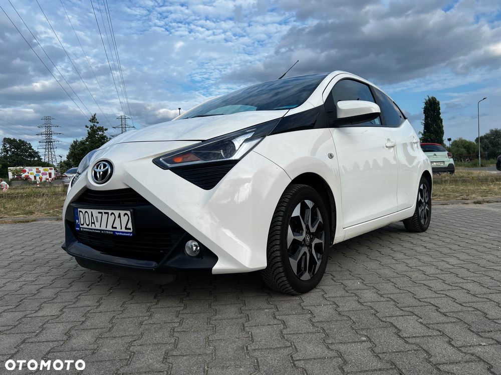 Toyota Aygo 1.0 VVT-i Color Edition - 1