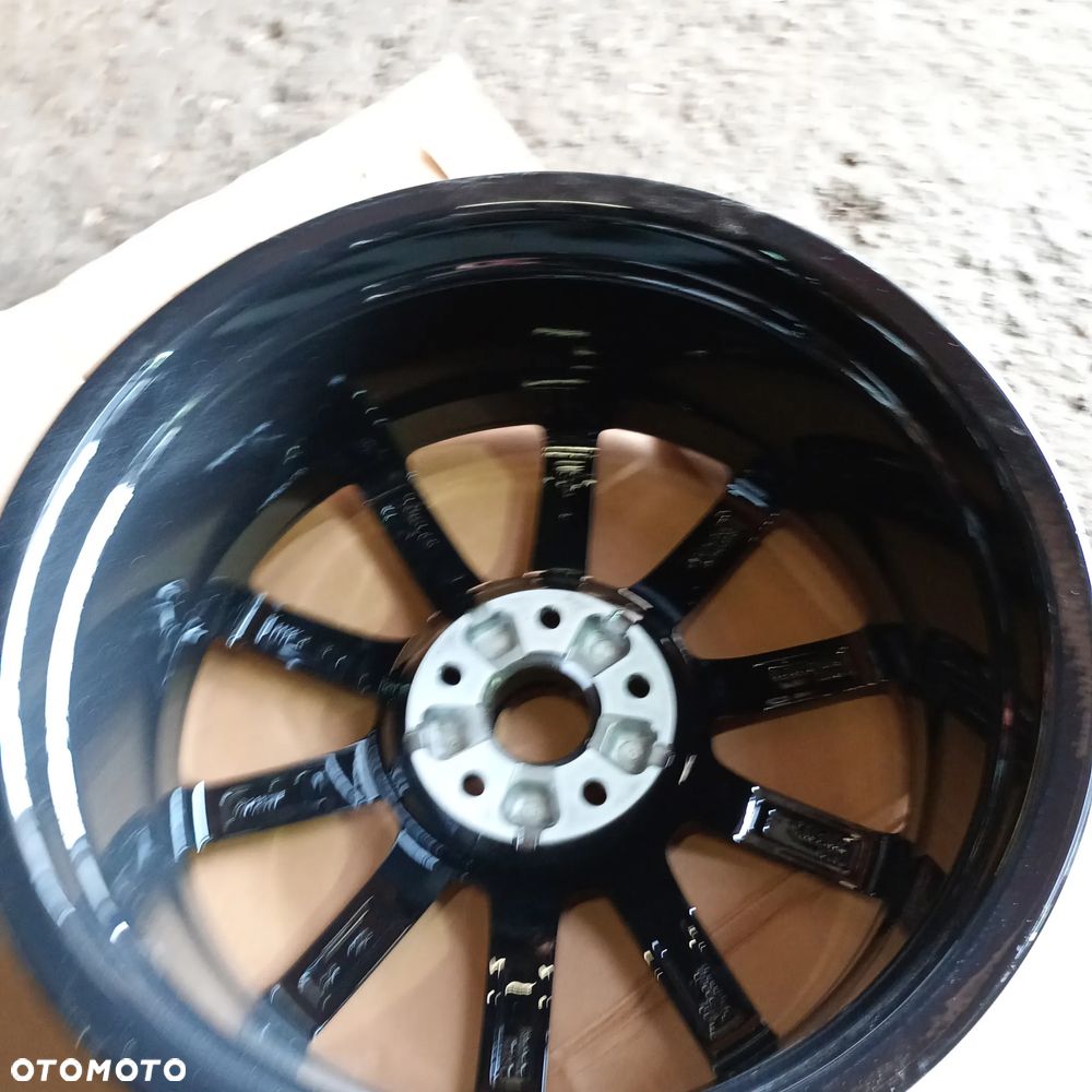 Felgi Audi A3 8V 18" - 4