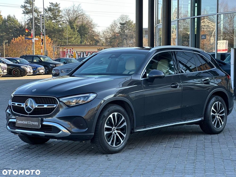 Mercedes-Benz GLC - 4