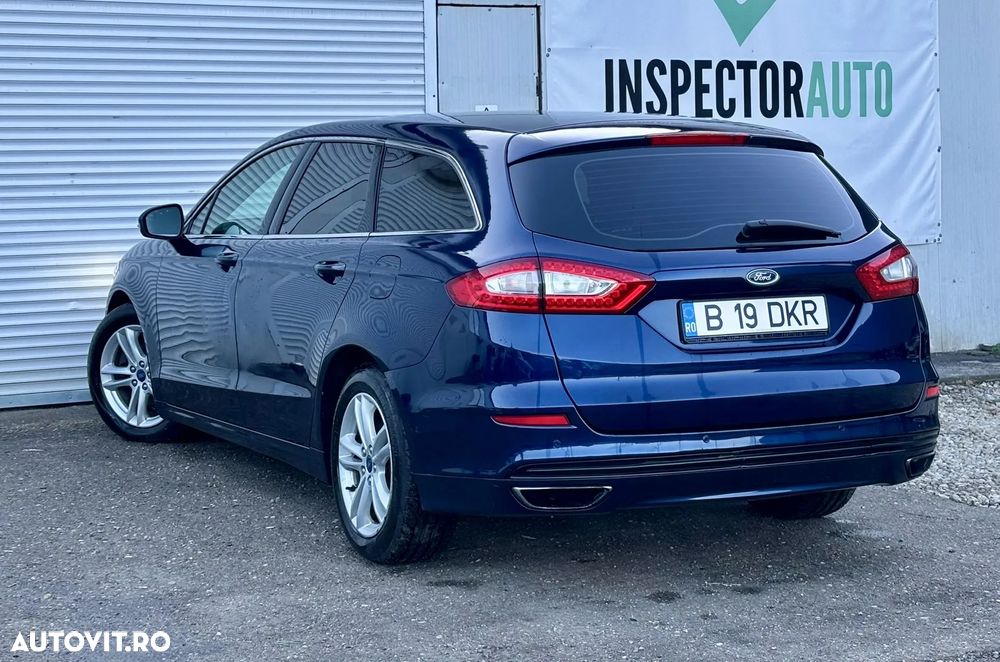 Ford Mondeo 2.0 EcoBoost Titanium - 10