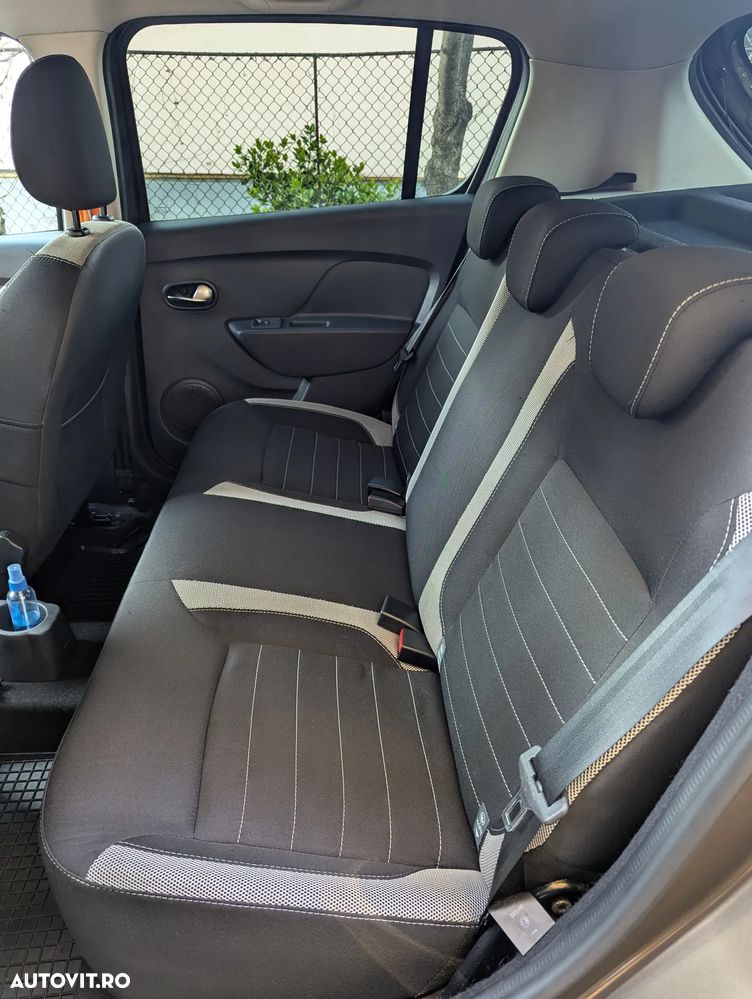 Dacia Sandero Stepway 0.9 TCe Prestige - 12