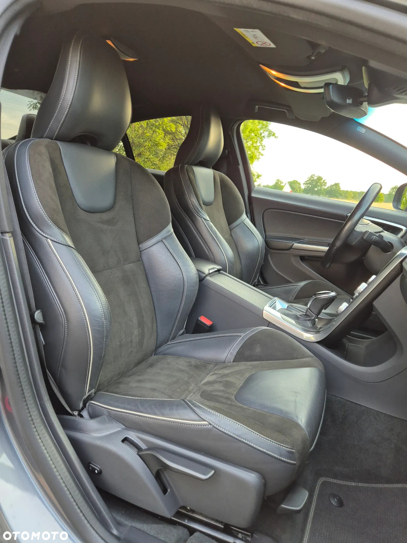 Volvo S60 D4 Drive-E R-Design Kinetic - 12