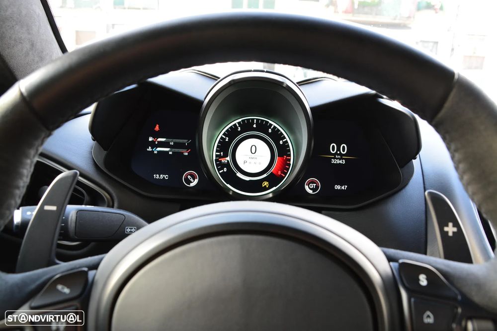 Aston Martin DBS Coupe Superleggera - 33