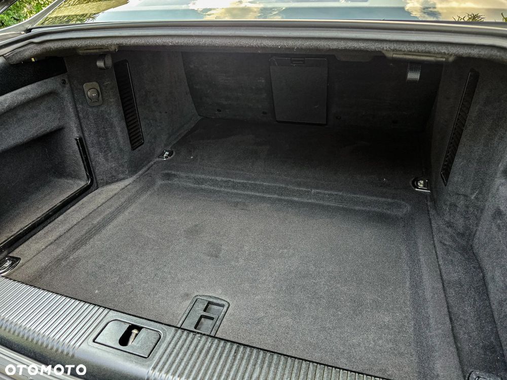 Audi A8 4.2 TDI DPF Quattro Langversion - 35