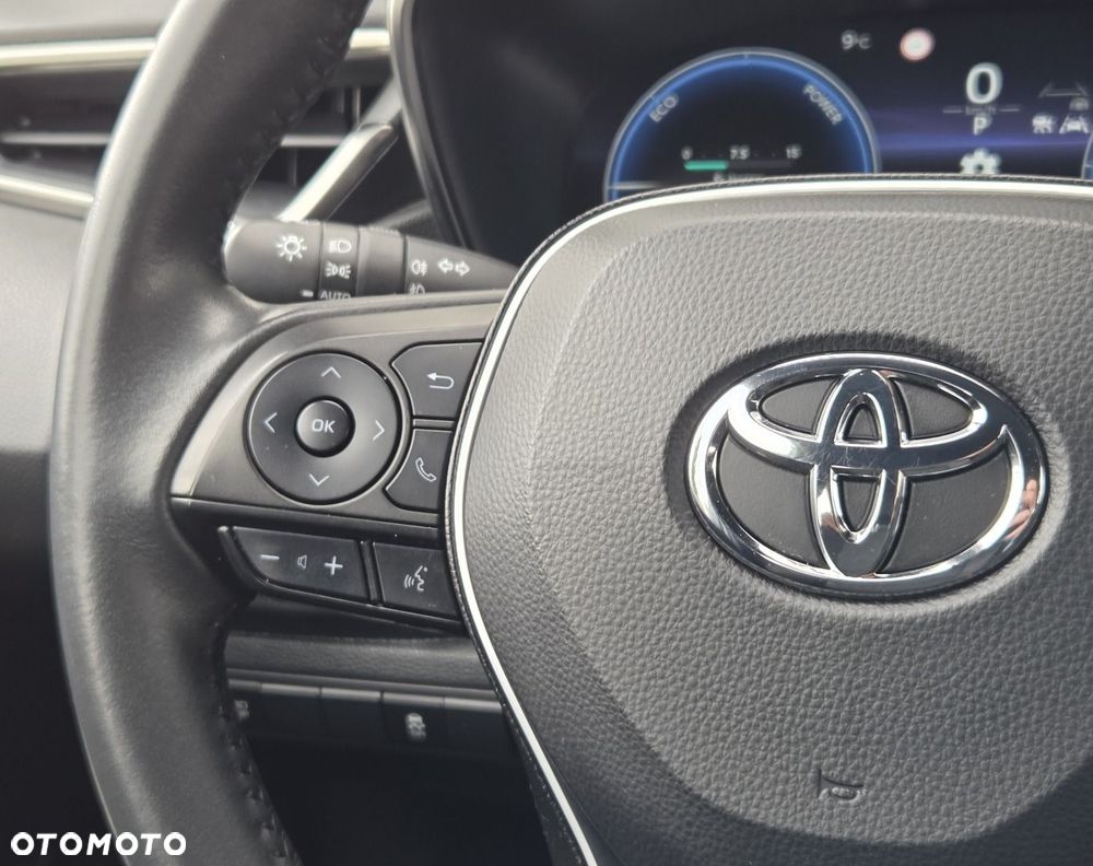 Toyota Corolla 2.0 Hybrid Comfort - 23