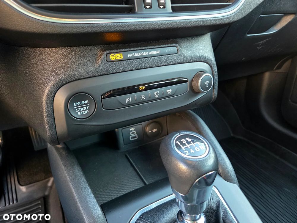 Ford Focus 1.0 EcoBoost Titanium Business - 21
