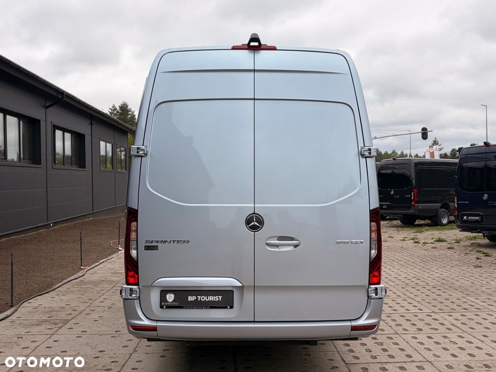 Mercedes-Benz Sprinter 519 - 7