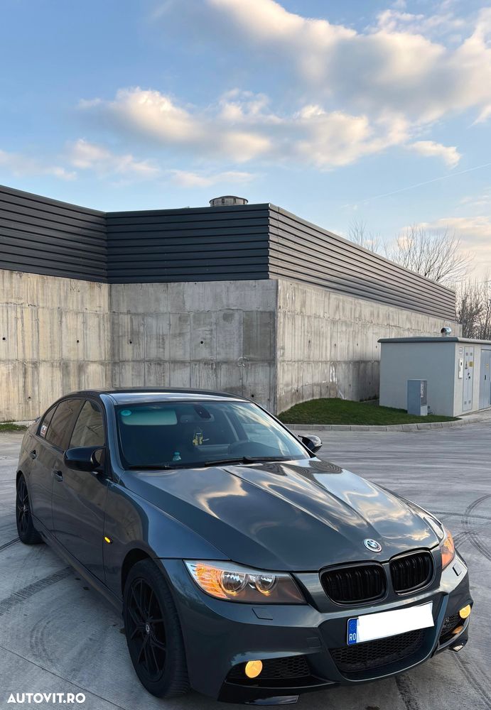 BMW Seria 3 318d - 22