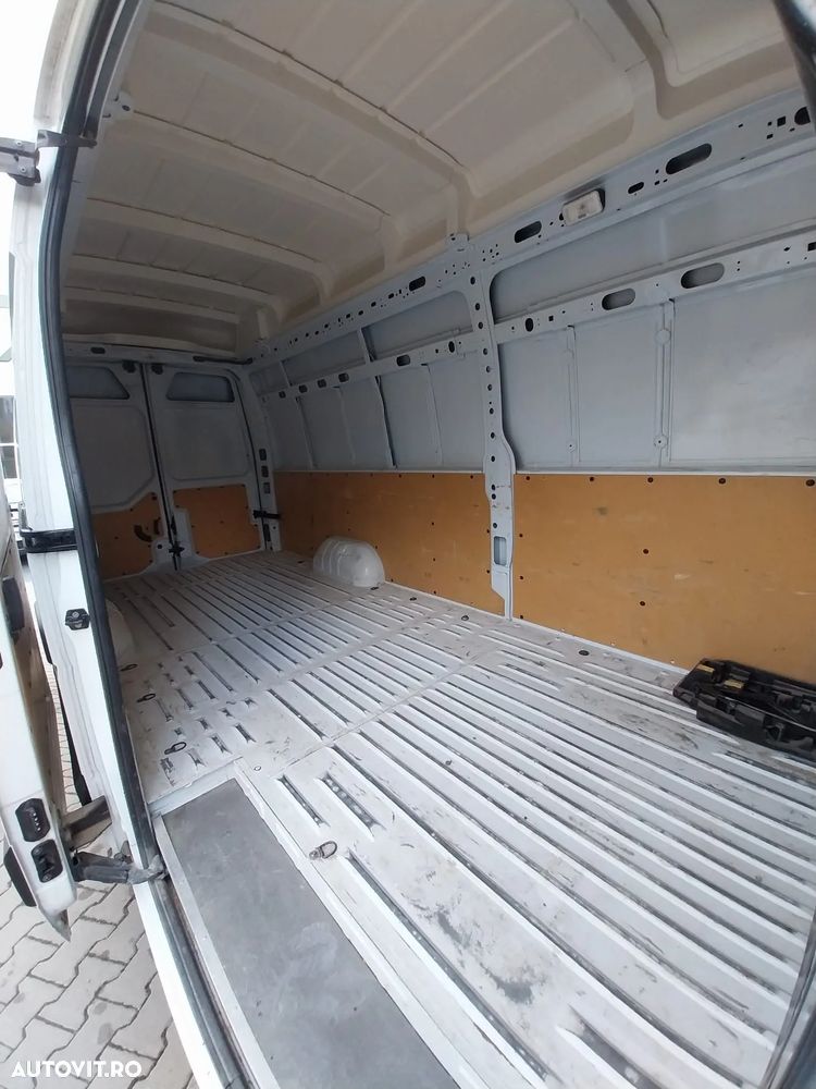 Renault MASTER - 20