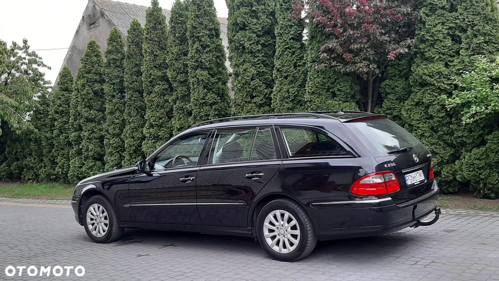 Mercedes-Benz Klasa E 200 Kompressor Automatik Elegance - 13