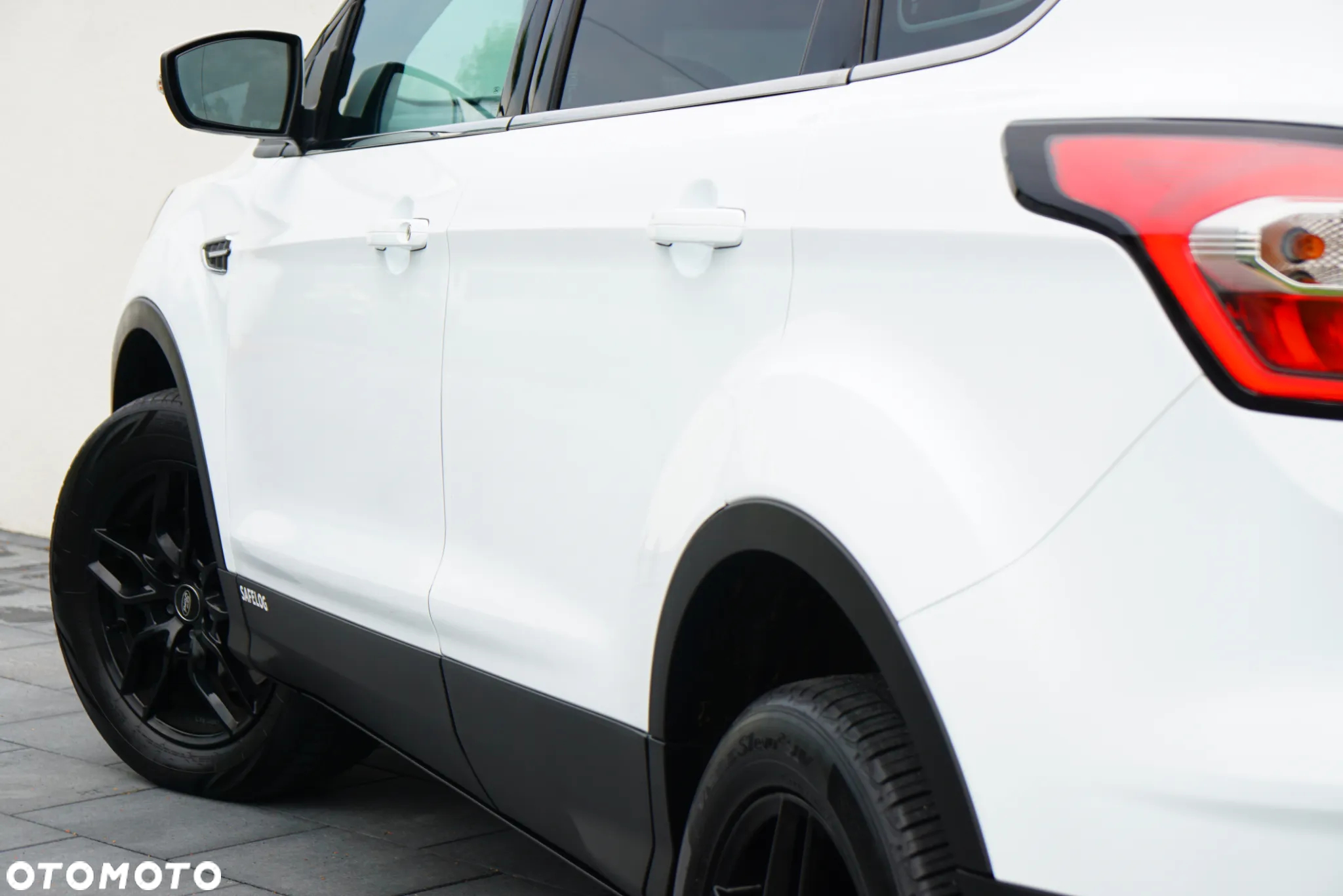 Ford Kuga 1.5 EcoBlue FWD Titanium - 18