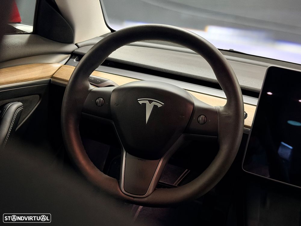 Tesla Model 3 Long Range AWD Dual Motor — fotografia 9