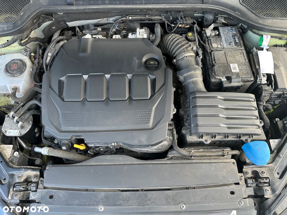 Skoda Octavia 2.0 TDI RS DSG - 30