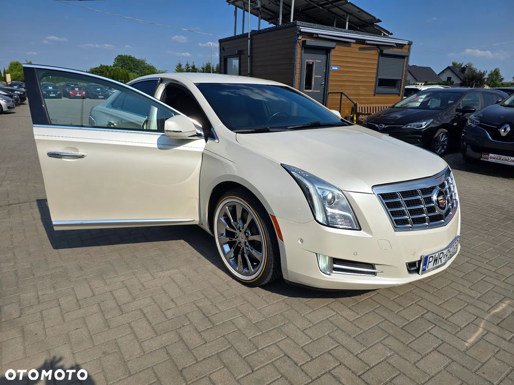 Cadillac XTS - 20