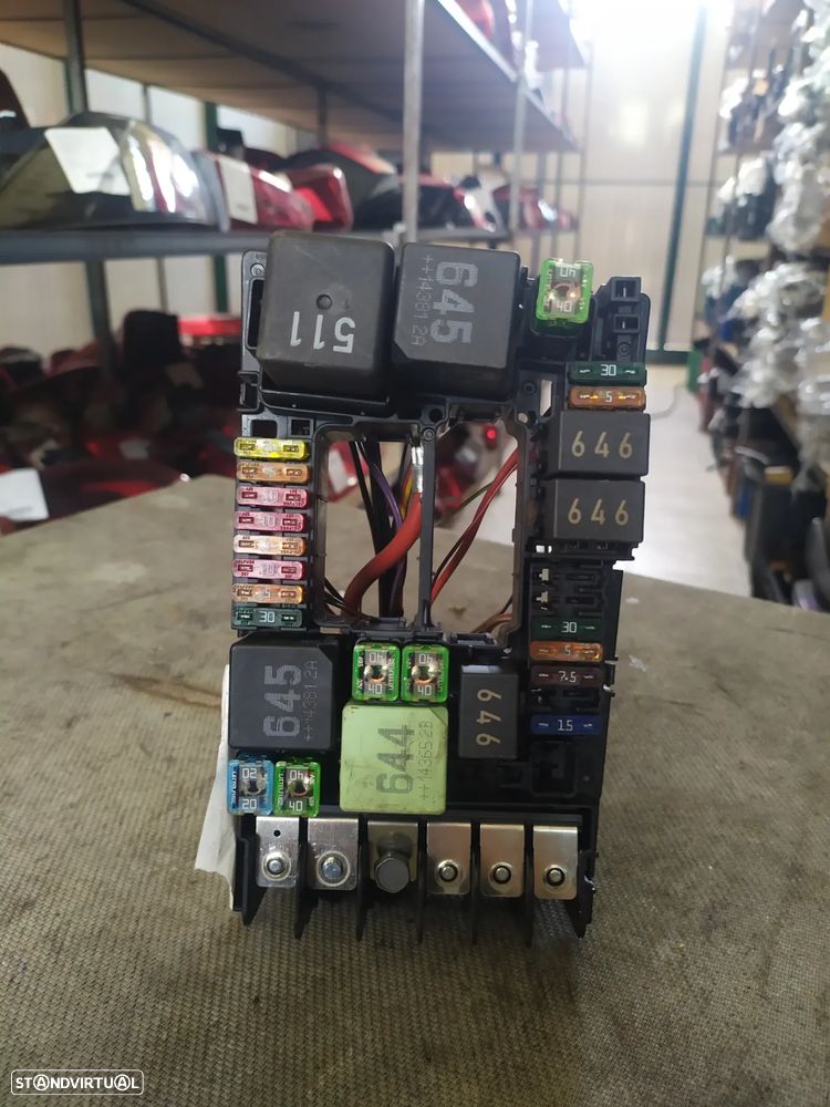 CAIXA DE FUSIVEIS SEAT LEON ST / 5Q0937125A