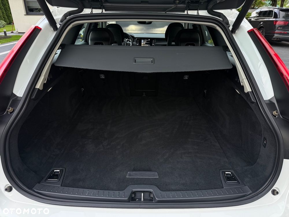 Volvo V90 D4 Geartronic - 26