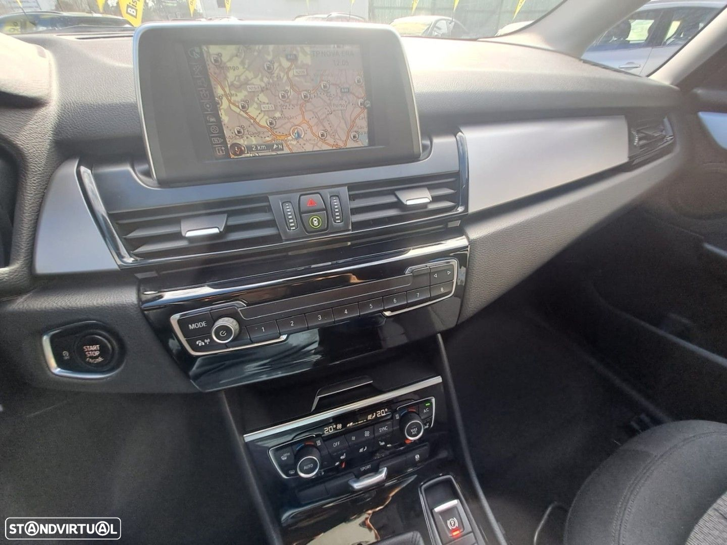 BMW 218 Active Tourer d Advantage - 14