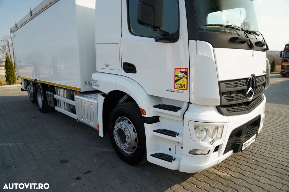 Mercedes-Benz ACTROS 2543 / PODEA DE TRACȚIE / 6X2 / DIRECȚIE / PUNTE RIDICATĂ - 5