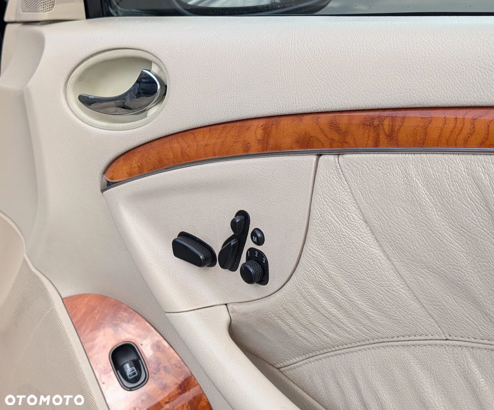 Mercedes-Benz CLK 500 7G-TRONIC Avantgarde - 17