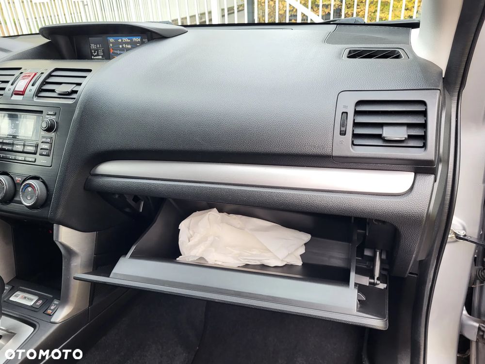 Subaru Forester 2.0i Comfort Lineartronic - 35