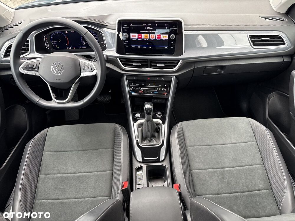 Volkswagen T-Roc - 11