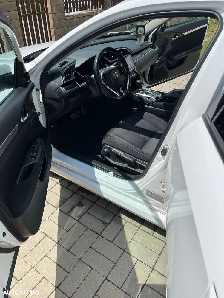 Honda Civic 1.5 VTEC Turbo CVT Elegance Navi - 6