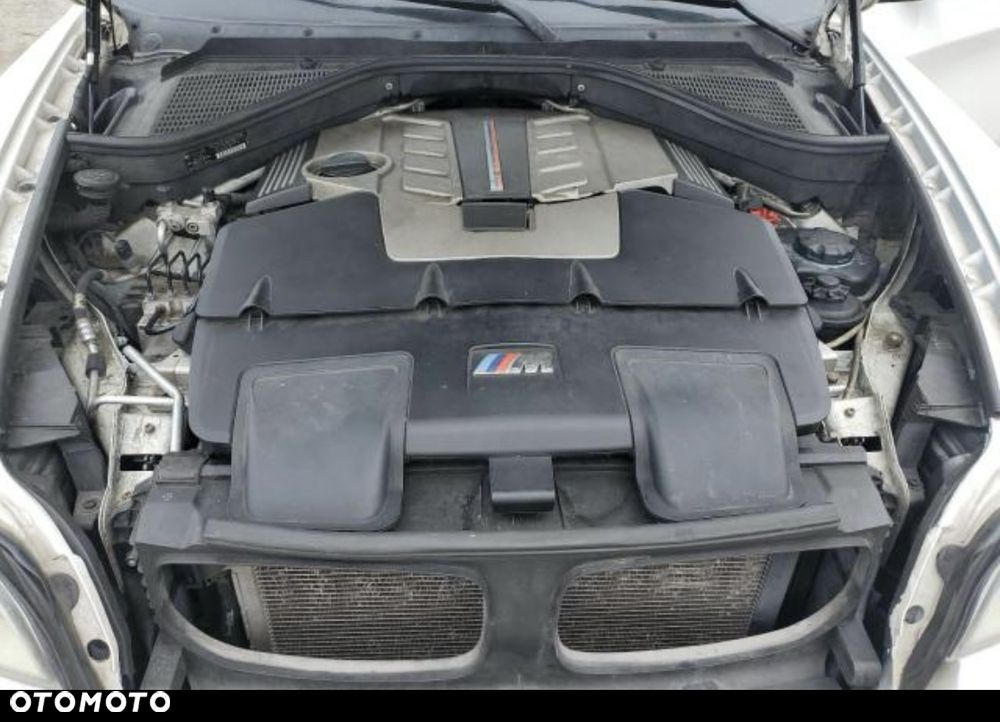 BMW X6M - 8