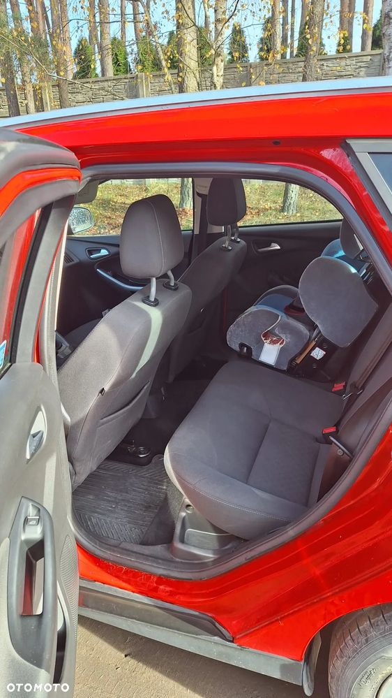 Ford Focus 1.6 TDCi Edition - 9