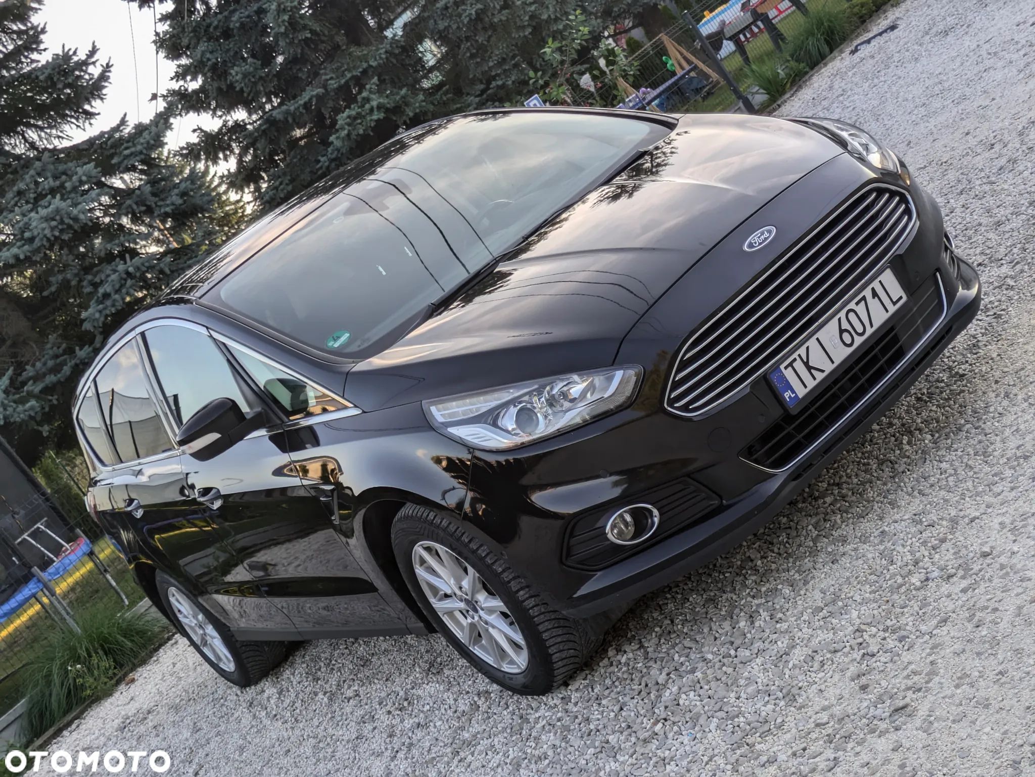 Ford S-Max - 1