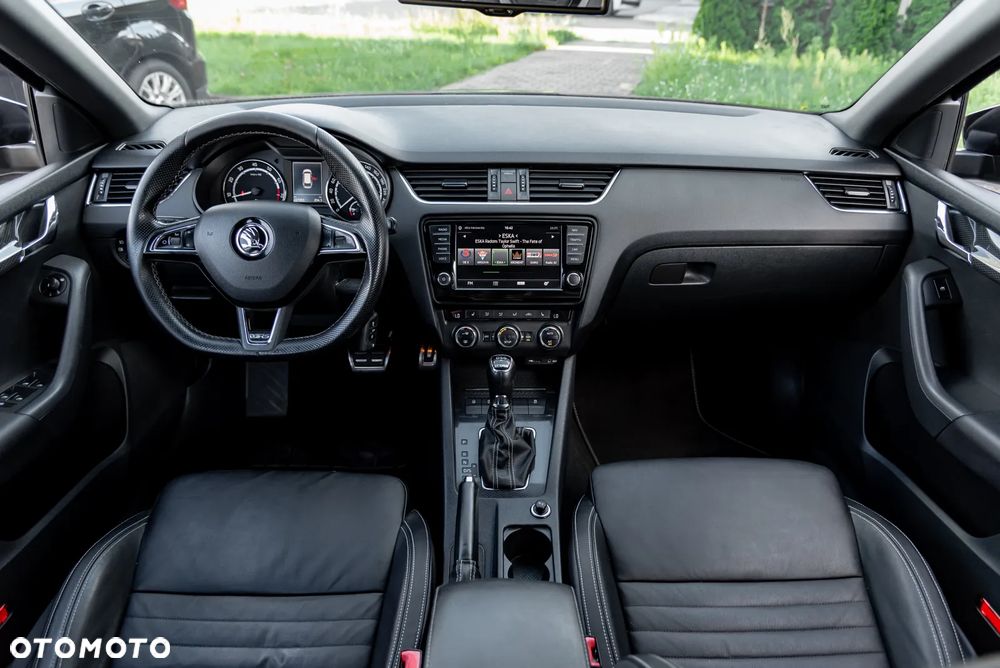 Skoda Octavia 2.0 TSI (Green tec) DSG RS - 23