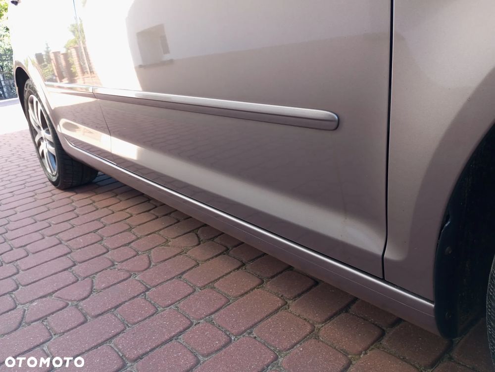Volkswagen Golf Plus - 16