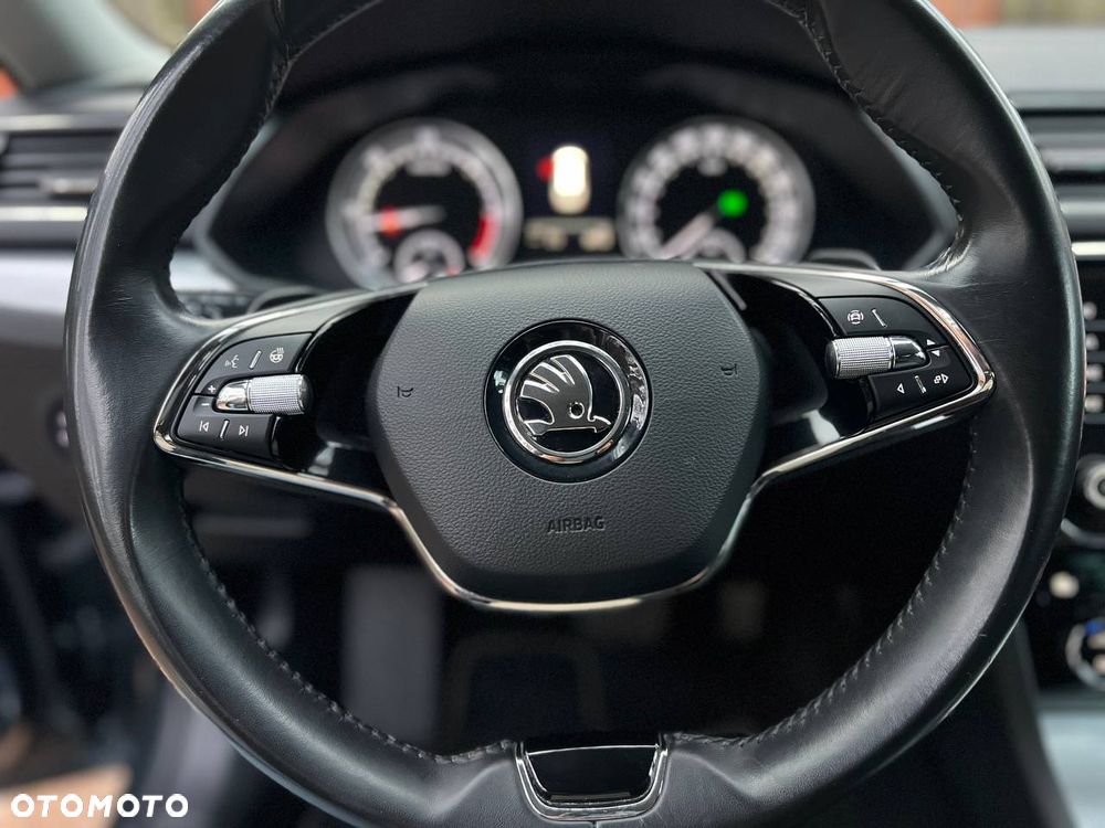 Skoda Superb 1.6 TDI Ambition DSG - 31