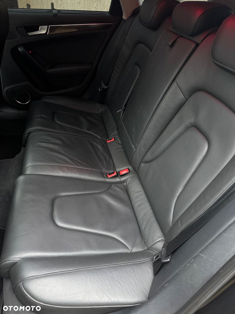 Audi A4 Avant 2.0 TFSI S line Sportpaket (plus) - 19