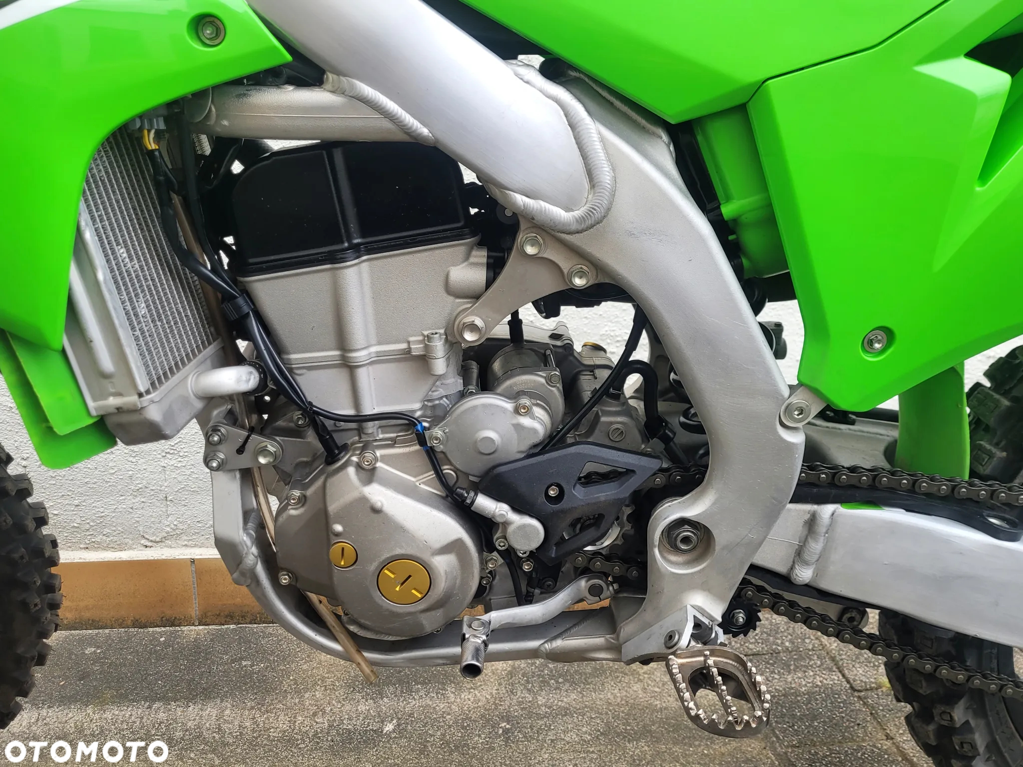 Kawasaki KX - 10