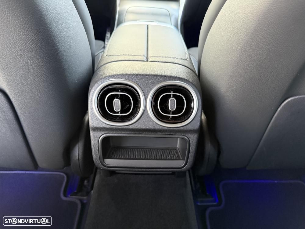 Mercedes-Benz C 300 e T 9G-TRONIC AMG Line Advanced - 28