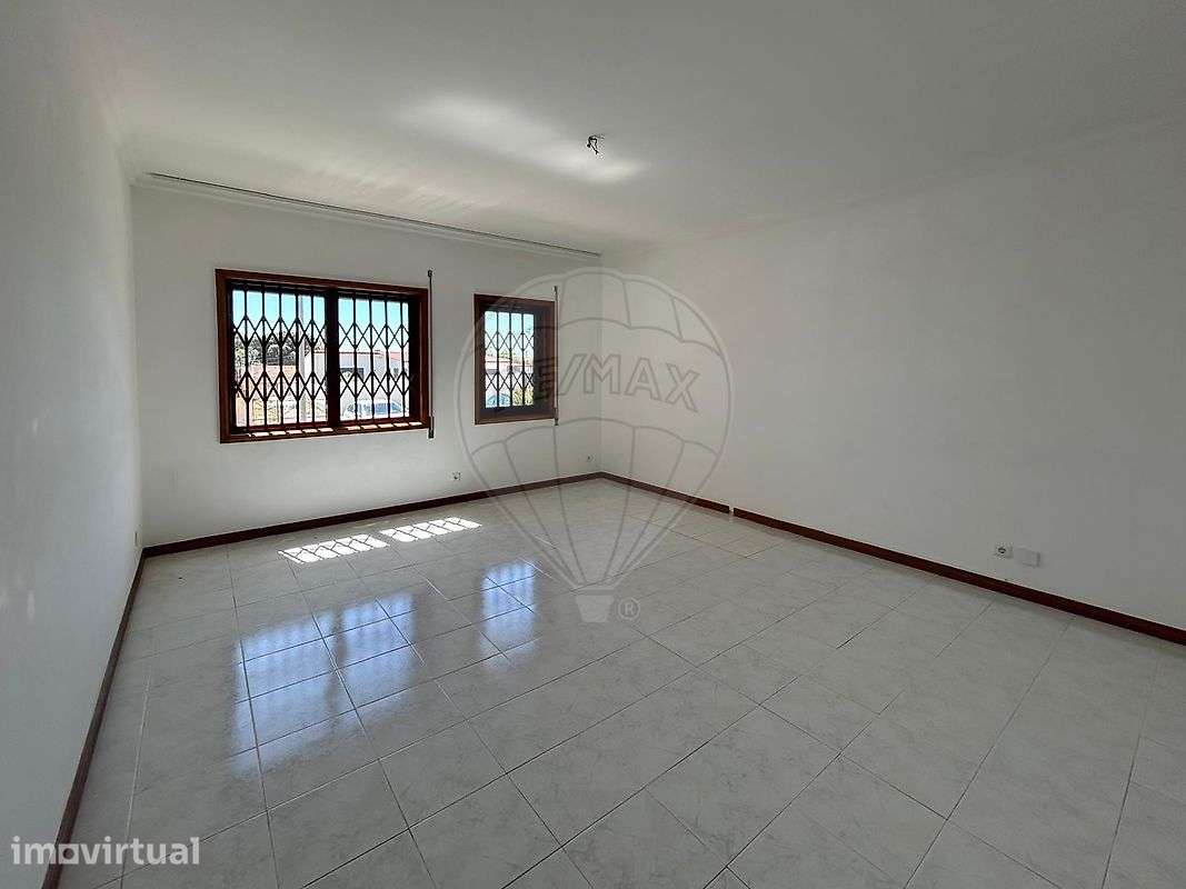 Apartamento T1 para arrendamento - Grande imagem: 4/25