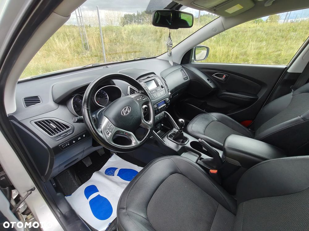 Hyundai ix35 blue 1.6 2WD Finale Silver - 37