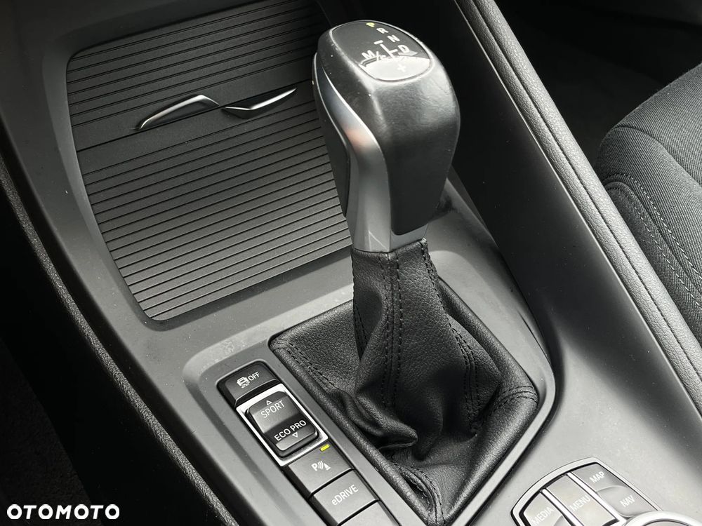 BMW X1 xDrive25e Advantage - 26