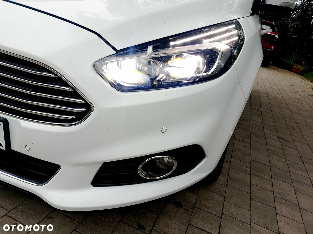Ford S-Max 2.0 EcoBlue Titanium - 21