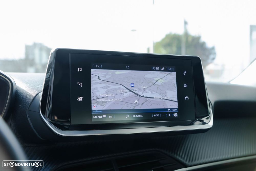 Peugeot 2008 1.2 PureTech Active EAT8 - 24