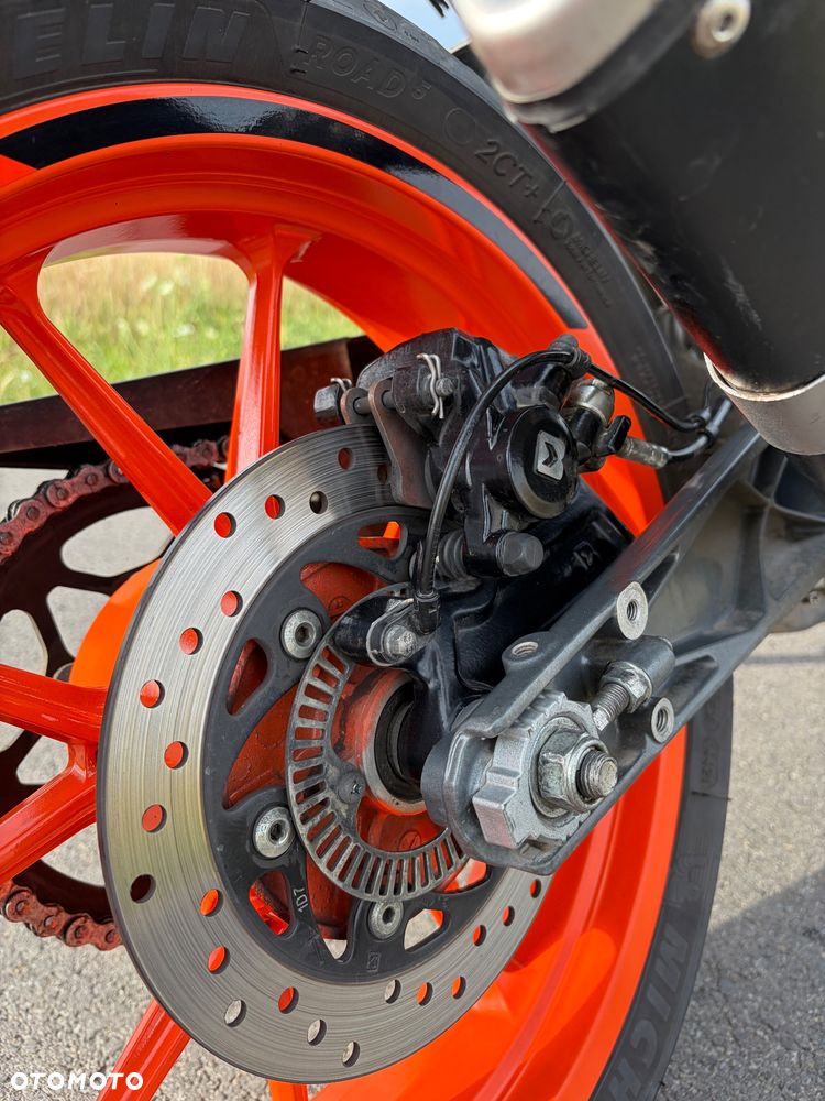 KTM Duke 125 - 11