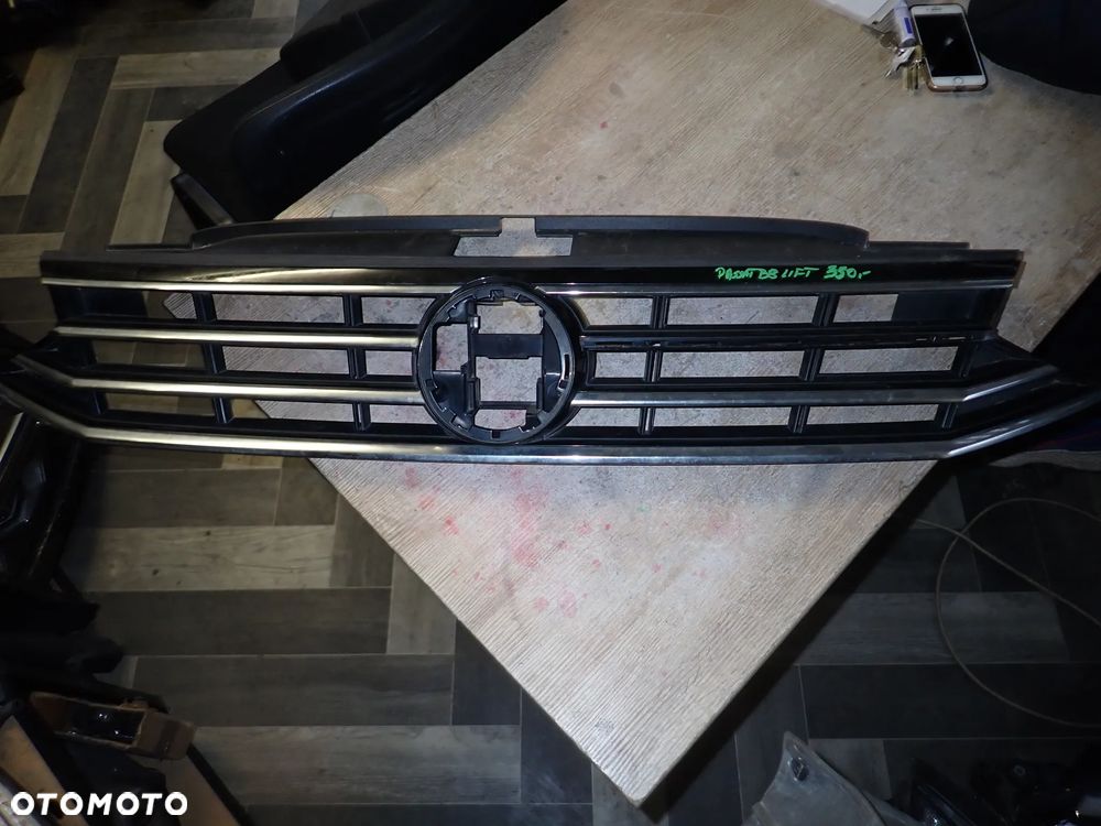 VOLKSWAGEN PASSAT B8 LIFT ATRAPA GRILL 3G0853651BL 3G0853651BM - 1