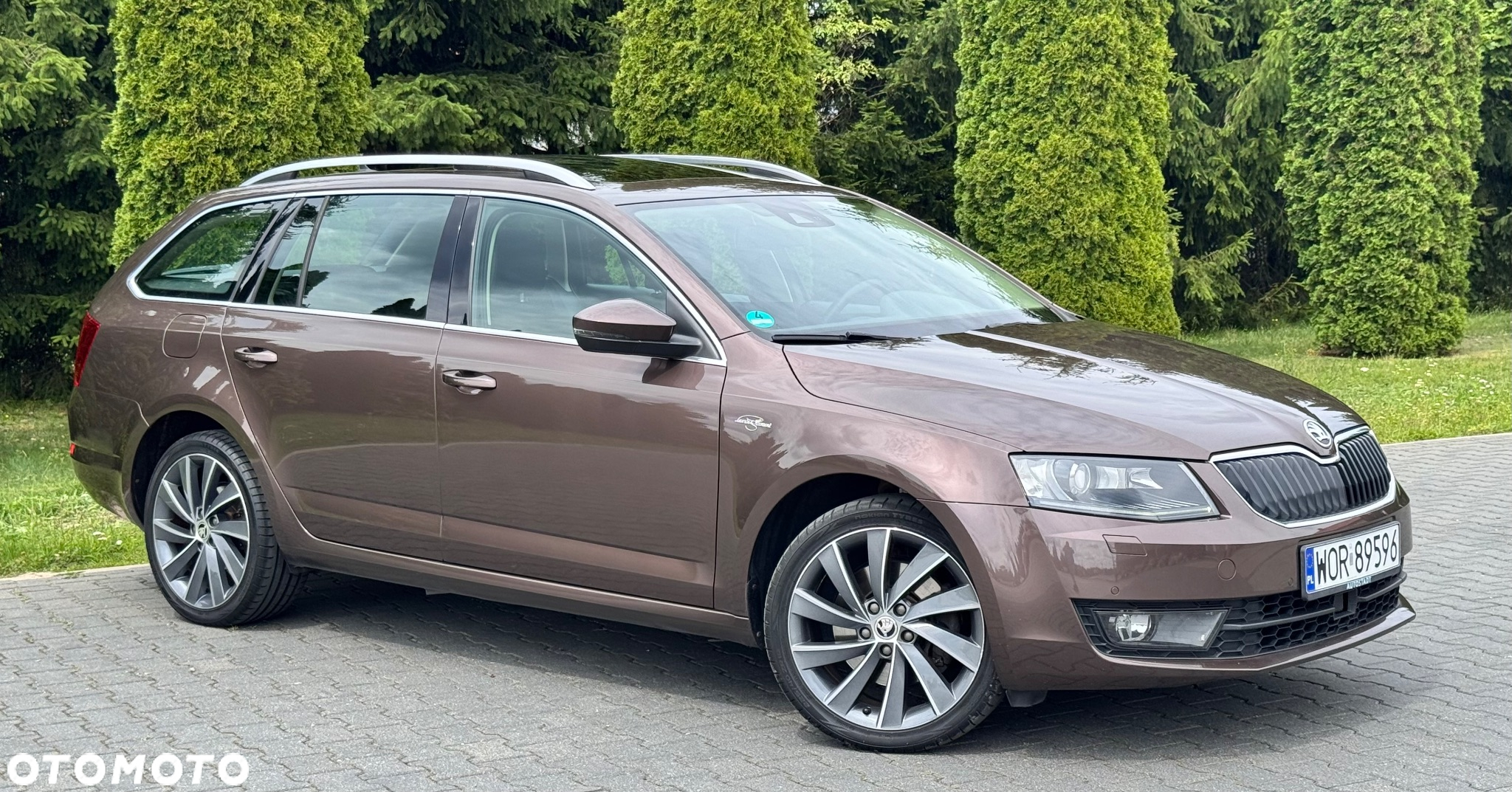 Skoda Octavia 1.8 TSI DSG L&K - 4