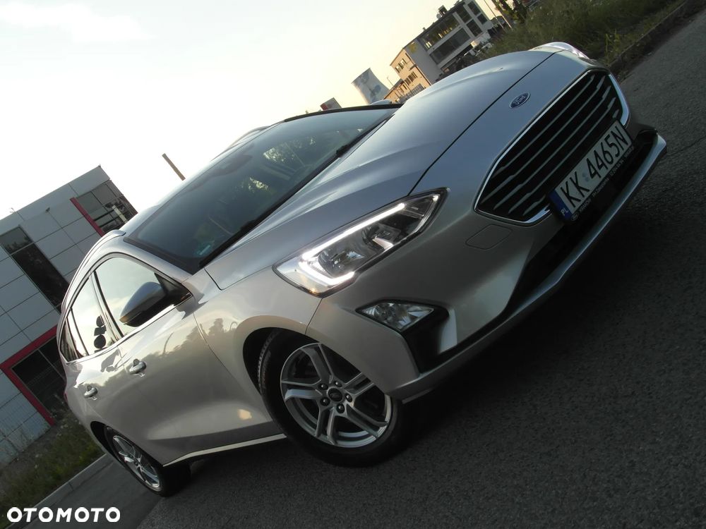 Ford Focus 1.5 EcoBlue Start-Stopp-System COOL&CONNECT - 12