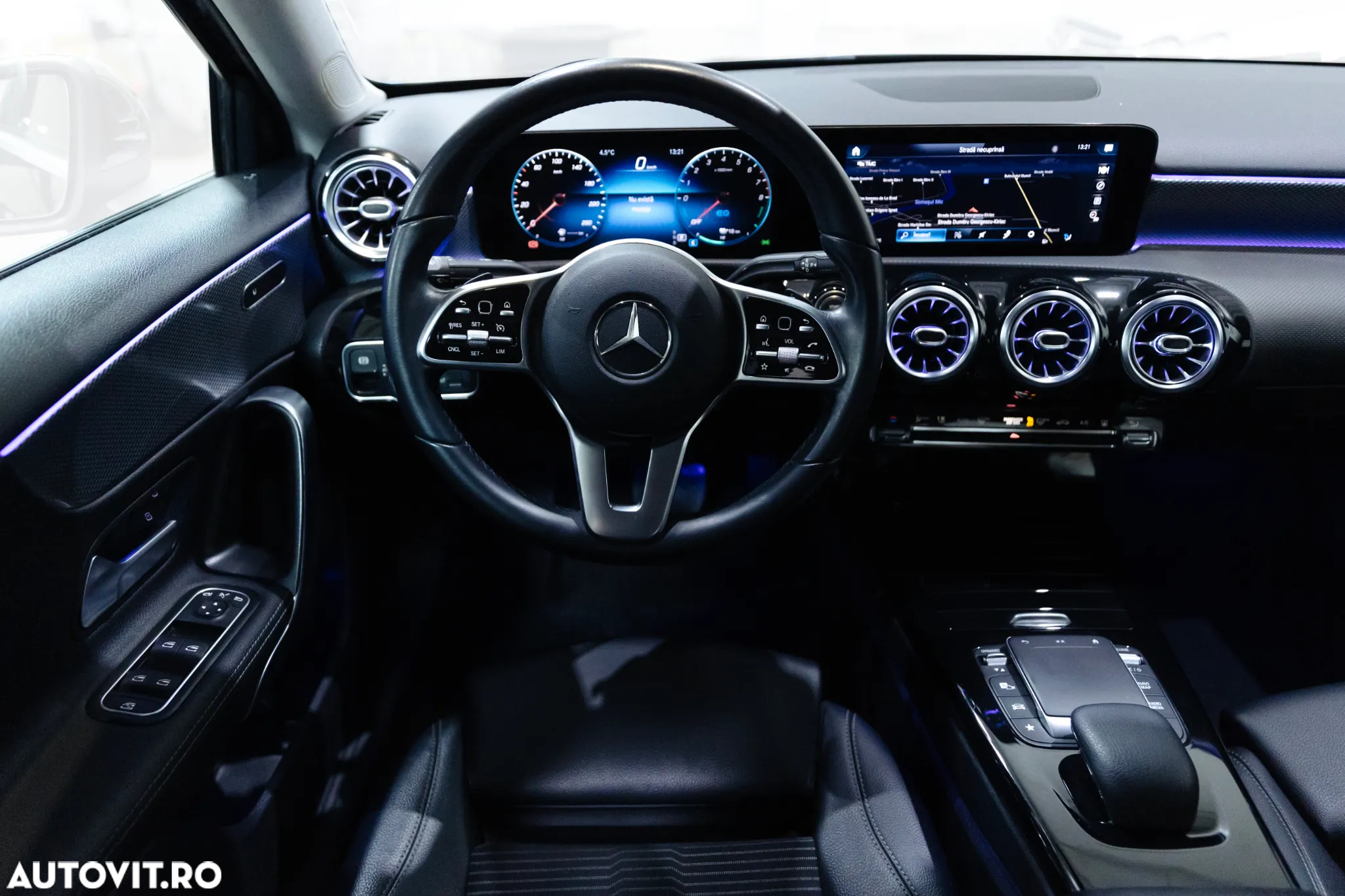Mercedes-Benz A 250 e 8G-DCT - 21