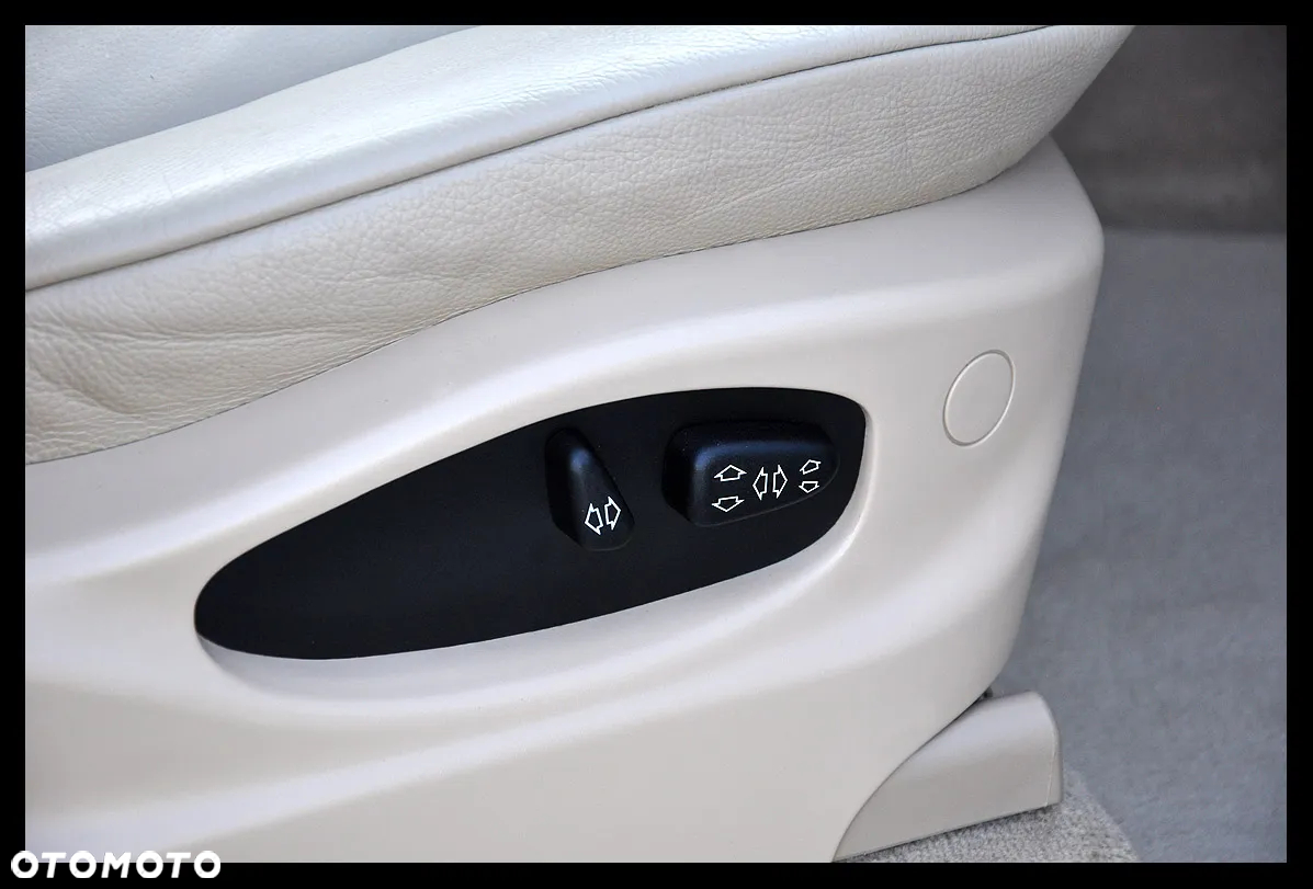 BMW X5 3.0 i Edition Exclusive Sport - 31