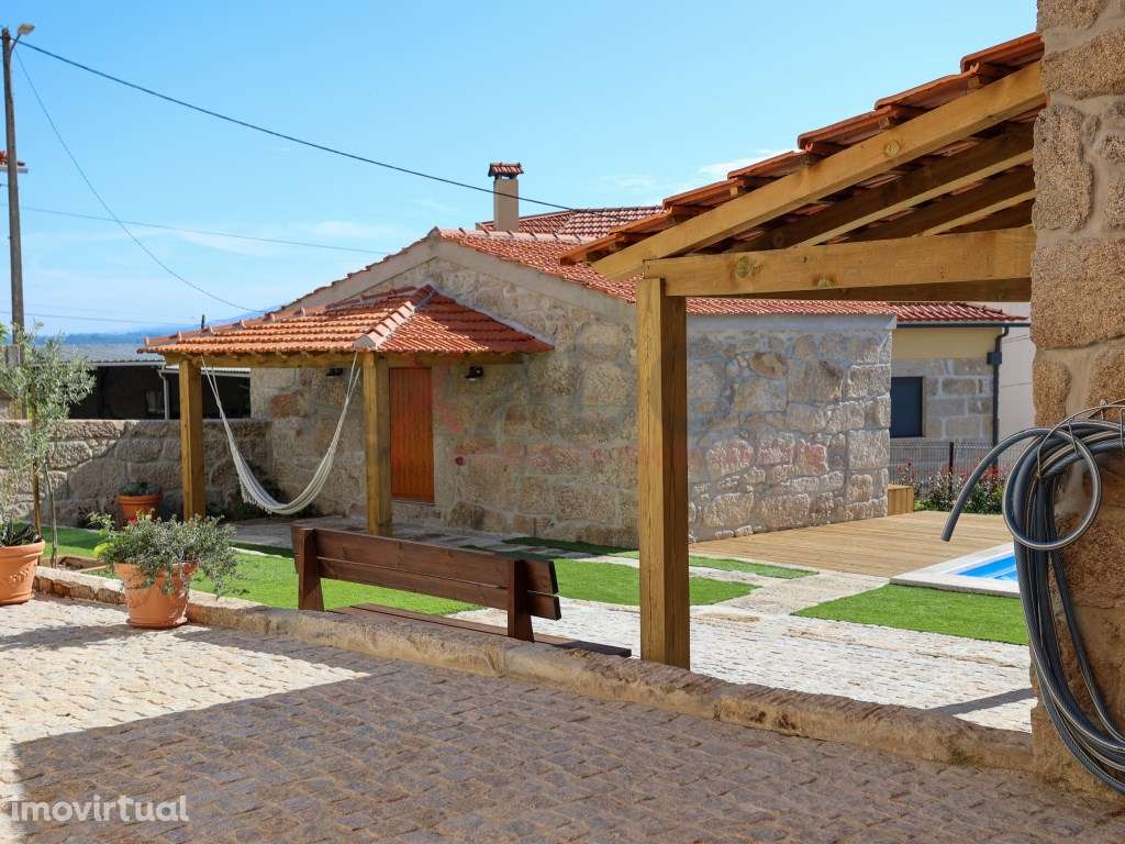 Magnífica Moradia na Serra da Estrela - Santa Comba de Seia. - Grande imagem: 4/31