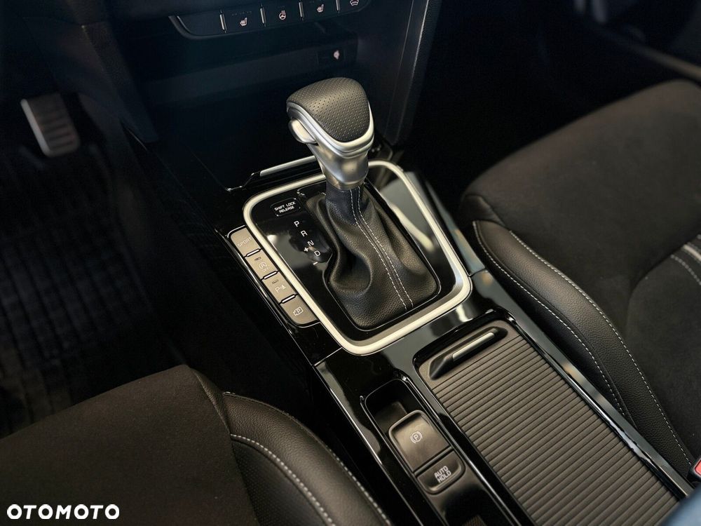 Kia ProCeed - 27
