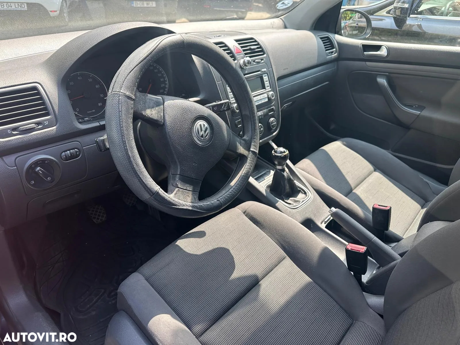 Volkswagen Golf - 4