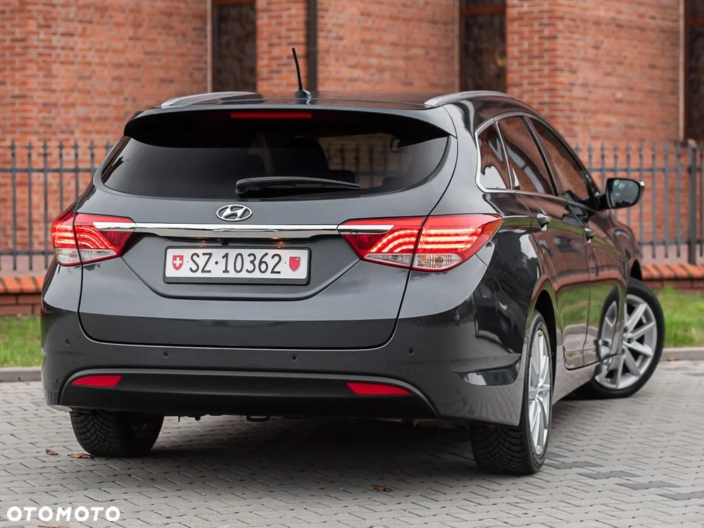 Hyundai i40 2.0 Premium - 13